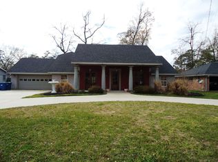 1416 Forest Ln, Sulphur, LA 70663