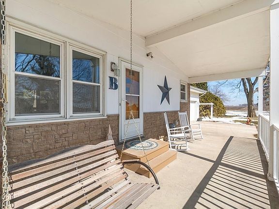 5th image of 1772 Timber Ave