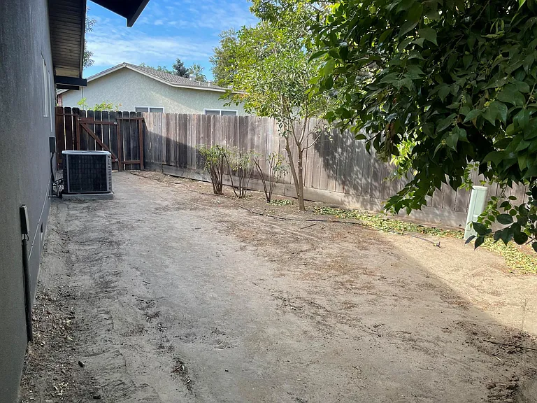 Side yard