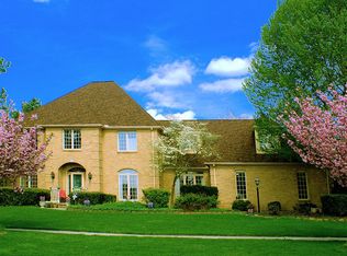 634 Rosewood Dr, Bowling Green, OH 43402