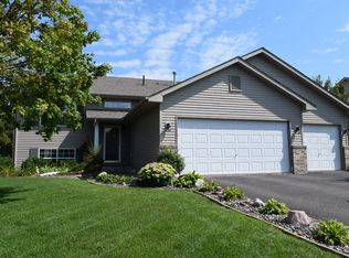 2202 Whitetail Run, Buffalo, MN 55313