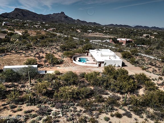 3rd image of 6485 W Camino Chas