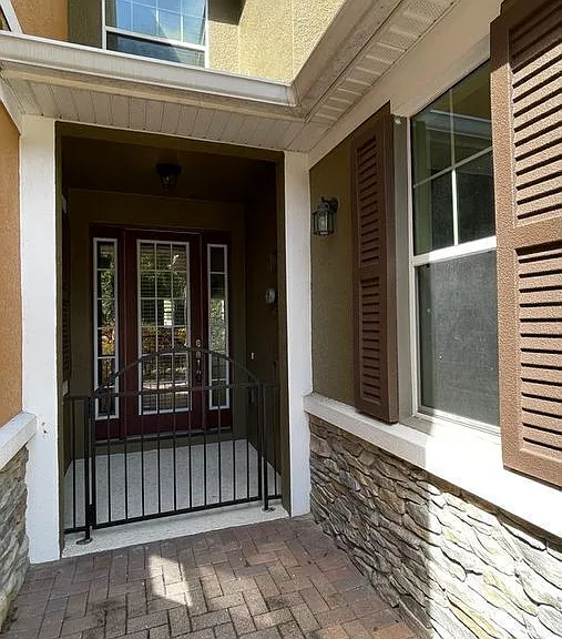 9484 Strongbark Ln — Photo 36