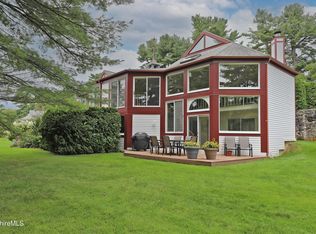 19 Hawthorne Rd #Gh-8, Stockbridge, MA 01262