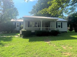 318 State Route 85 E, Centertown, KY 42328