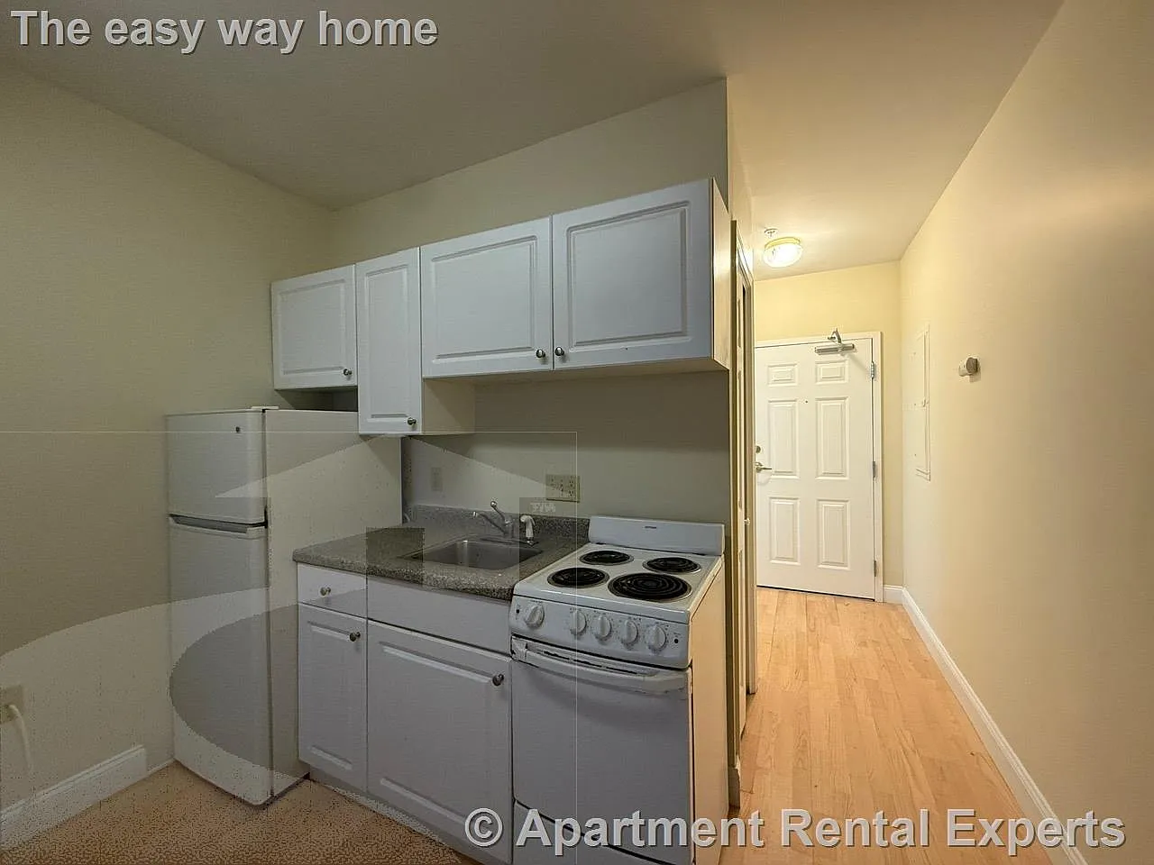 Studio, $1,900 — Photo 1