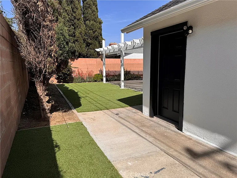873 S Chantilly St — Photo 22