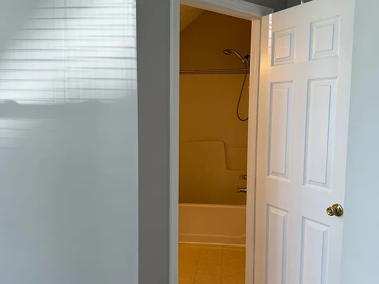 6262 Shoreview Cir — Photo 11
