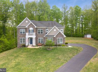 415 McPherson Dr, Fredericksburg, VA 22406