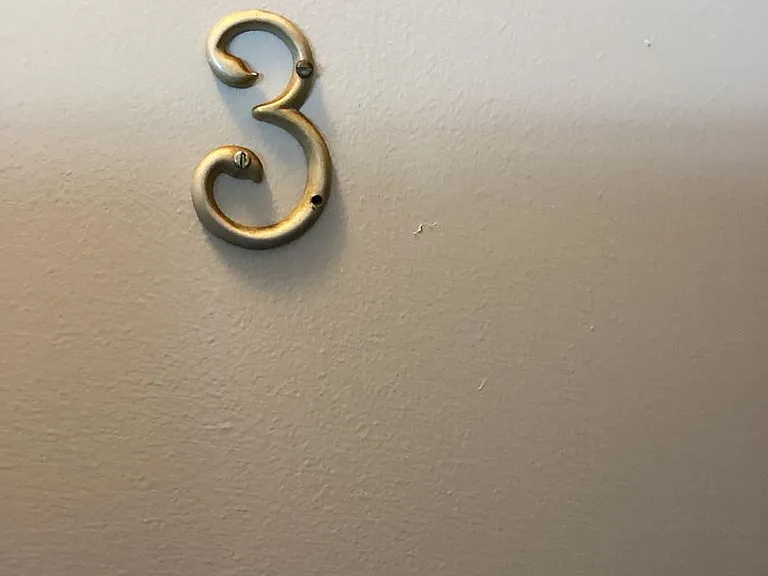 Brush Apartment — Photo 3