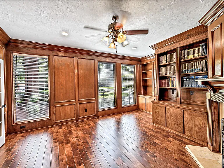21410 Ganton Dr — Photo 9