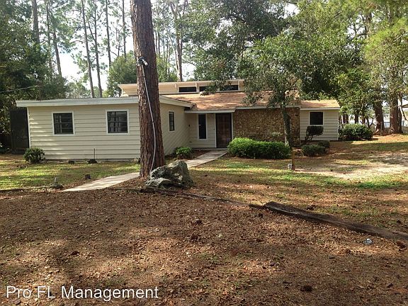 2nd image of 978 Whitewood Dr
