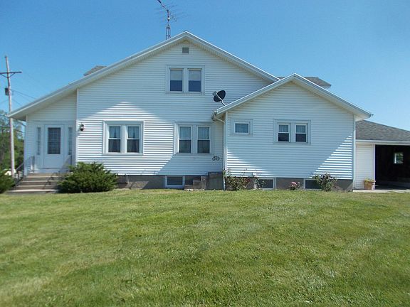 2nd image of 3611 Chester Blvd