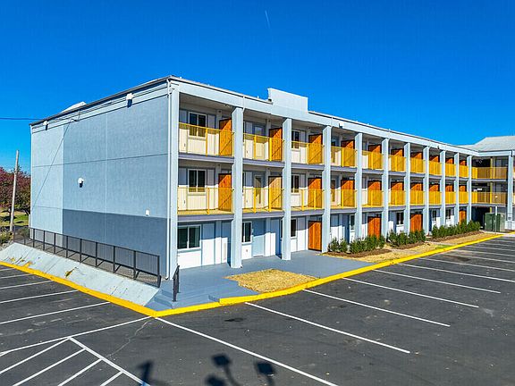 2nd image of 601 Orange Ave NE #316
