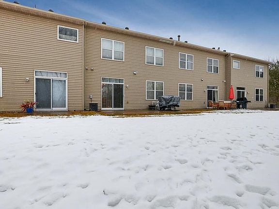 3rd image of 5220 Holly Ln N #1303