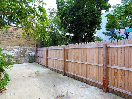 Rented by Citi Habitats | media 37