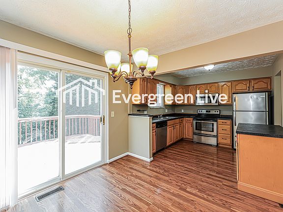 5th image of 9180 Gila Dr