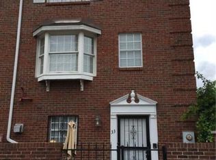 33 Downing St, Charleston, WV