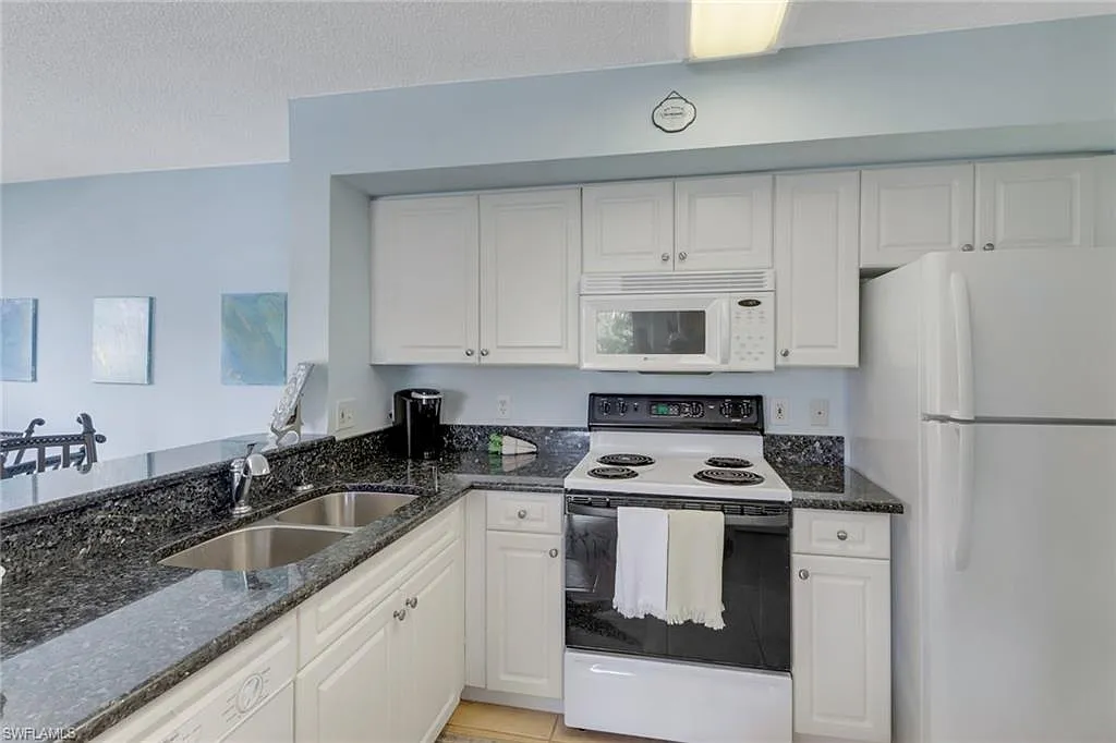 1 bed, 1.0 bath, 670 sqft, $3,250 — Photo 4