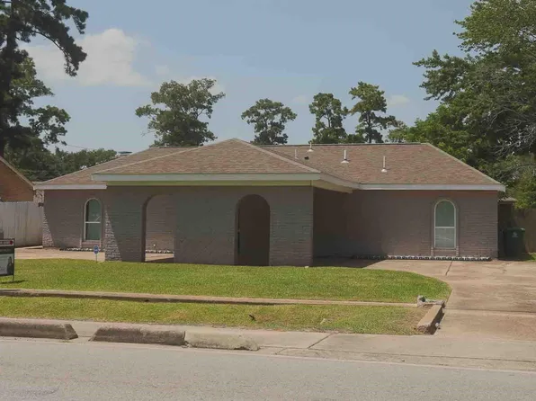 6703 Winfield Rd, Houston, TX 77050