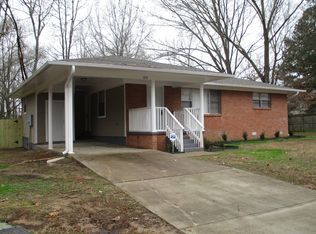 1413 Stanphil Rd, Jacksonville, AR 72076