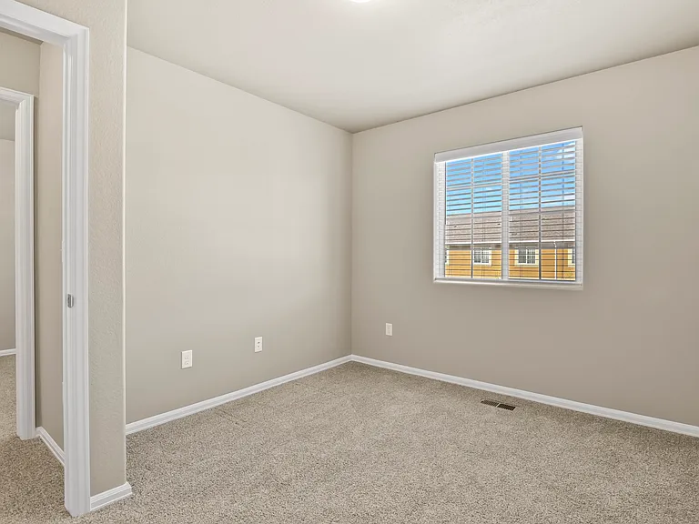 7623 Jack Pine Grv — Photo 22
