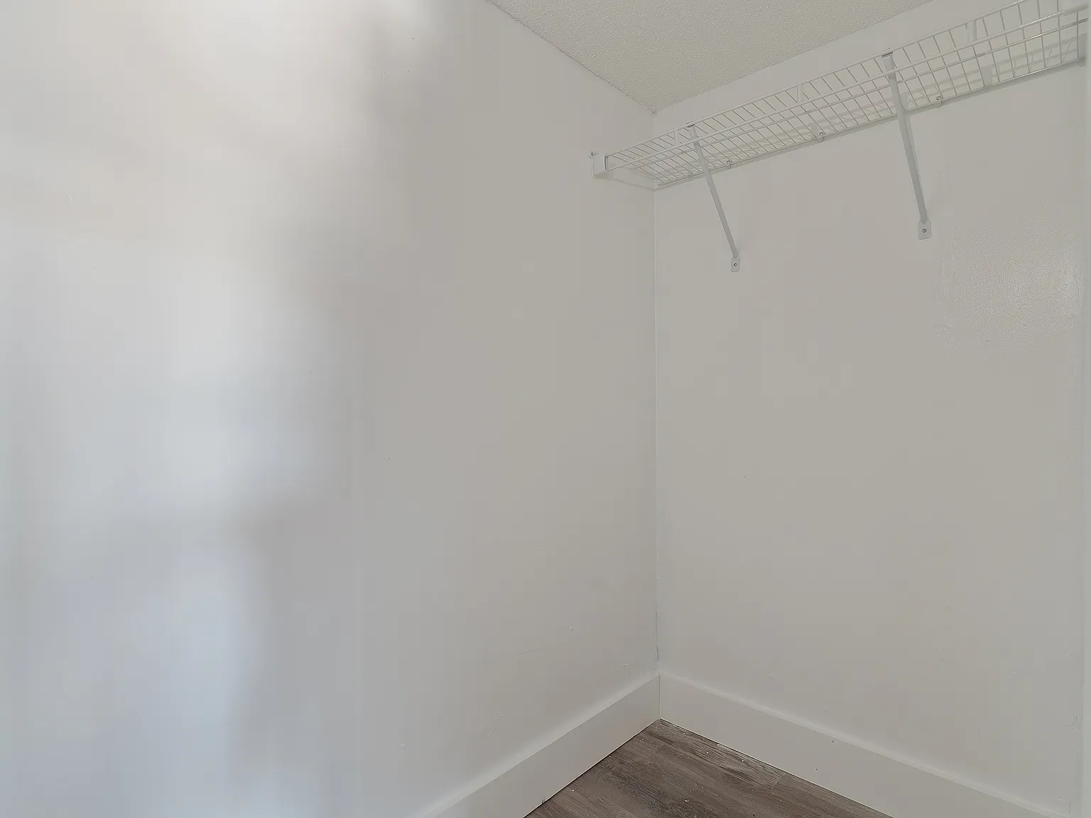 Emerald Cove West — Photo 3