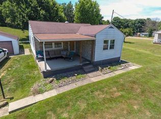495 Ridgewood Dr, Fredericktown, PA 15333