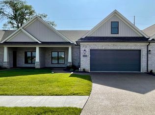 3036 White Oak Trl, Newburgh, IN 47630