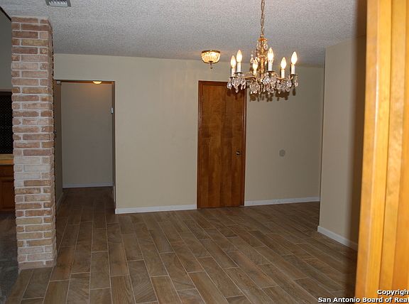 3rd image of 10327 Mount Michelle St