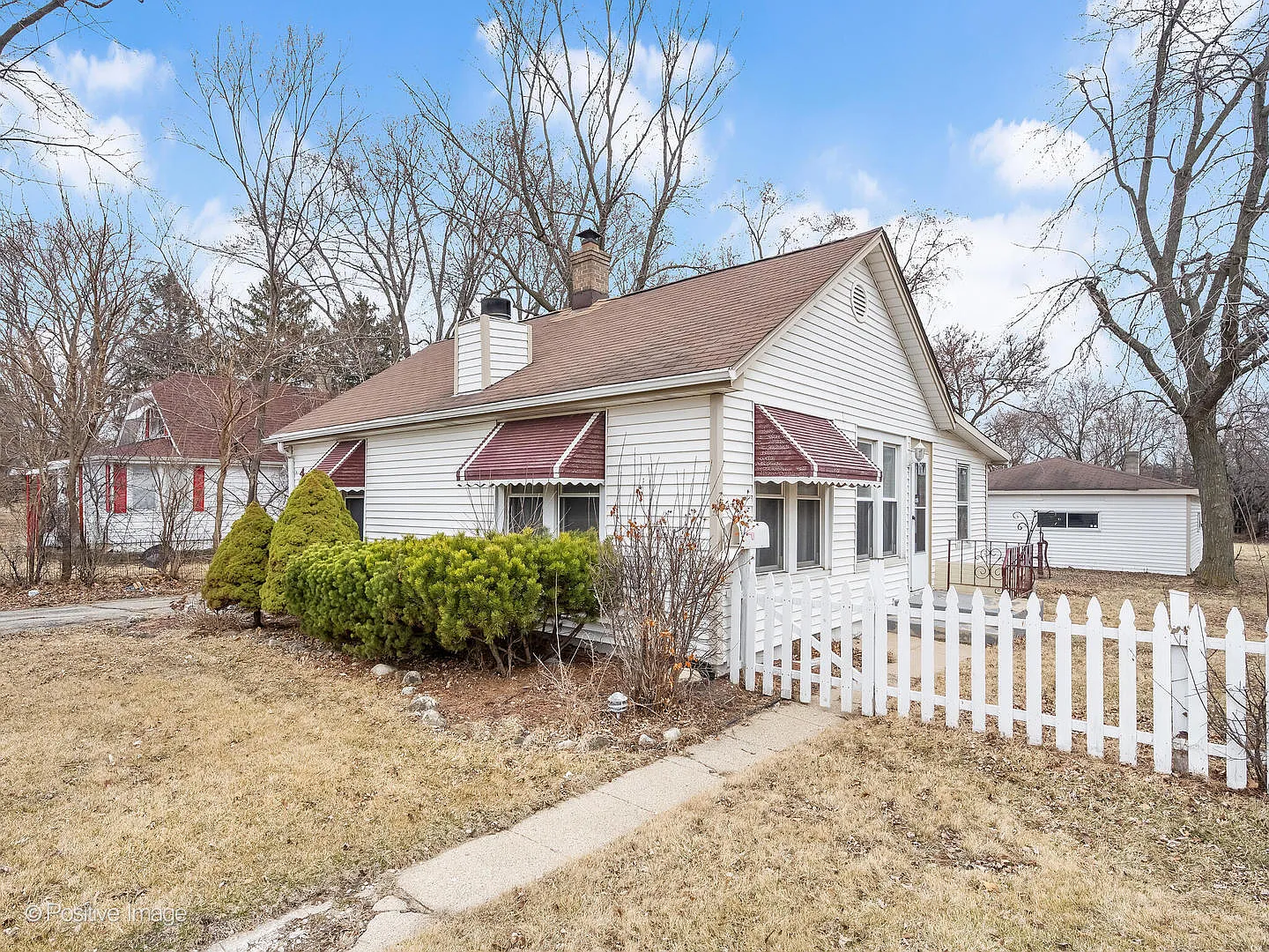 4817 Belmont Rd photo 1
