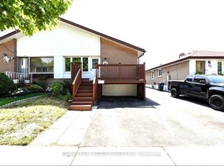 47 Corby Cres, Brampton, ON