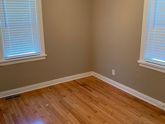 5th image of 406 Danville Ave