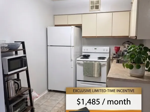 15 Jacksway Cres #301, London, ON N5X 3T8