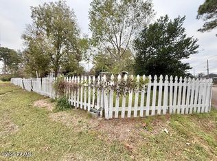 131 N Lombard St, Opelousas, LA 70570
