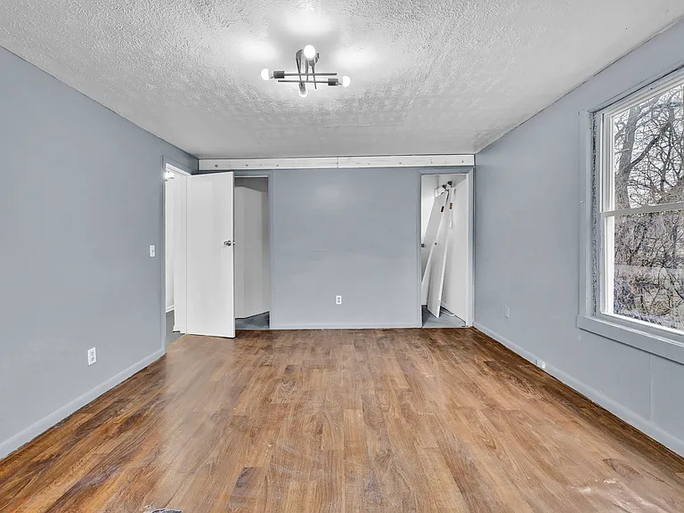 9502 Talbot Ave — Photo 21