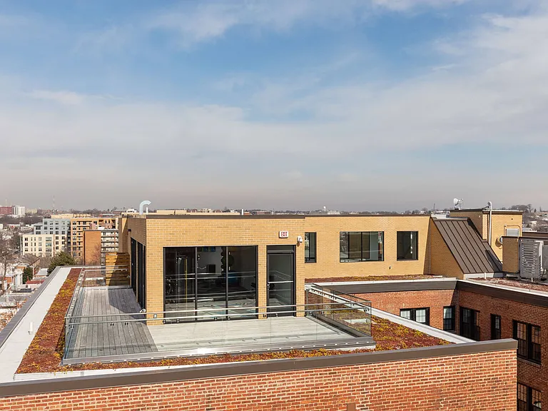 The Stanton rooftop yoga deck and fitness center