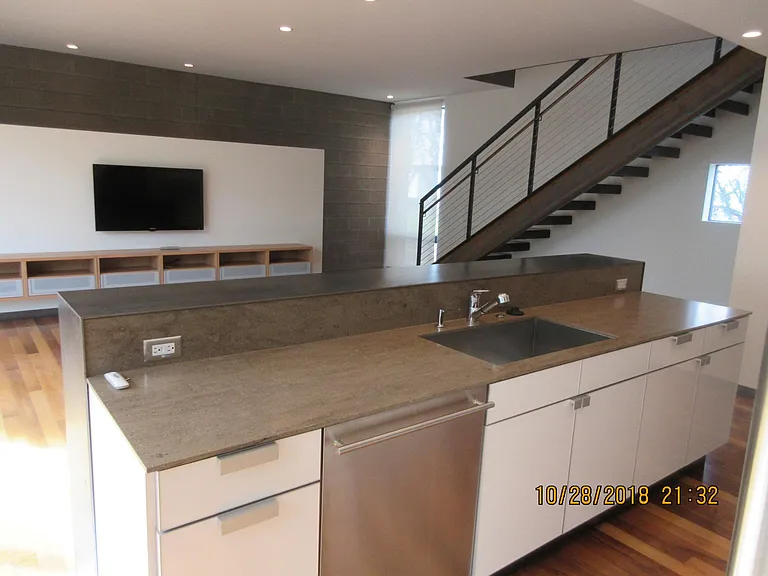 4507 N 12th St #5 — Photo 8
