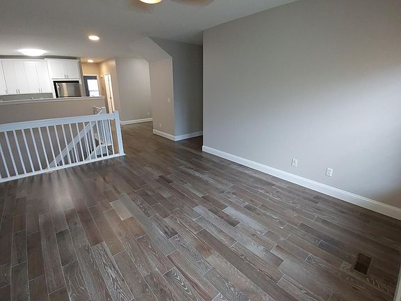 3rd image of 2456 Woodward Ave #8/1