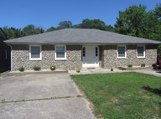 91 Meadowbrook Dr #93, Frankfort, KY 40601