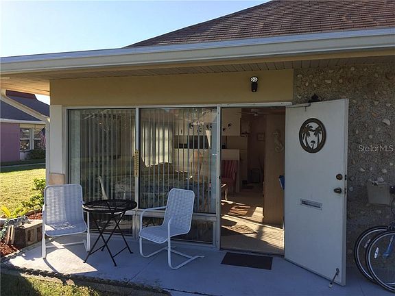 2nd image of 4345 Tahitian Gardens Cir APT E