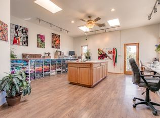 235 Rancho Alegre Rd, Santa Fe, NM 87508