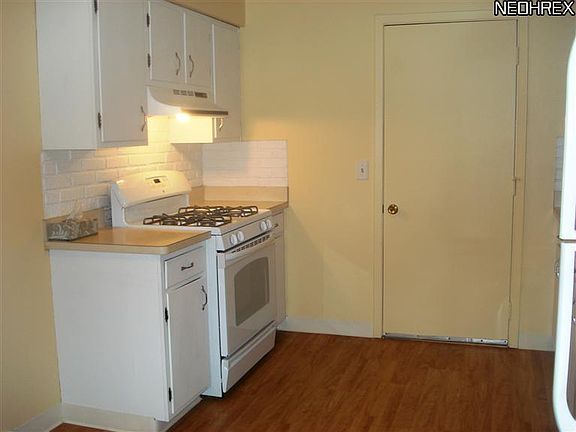 4th image of 7221 Brownell Dr