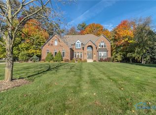 2437 Tiffany Village Blvd, Sylvania, OH 43560