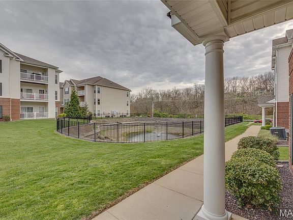3rd image of 29 Kassebaum Ln APT 103