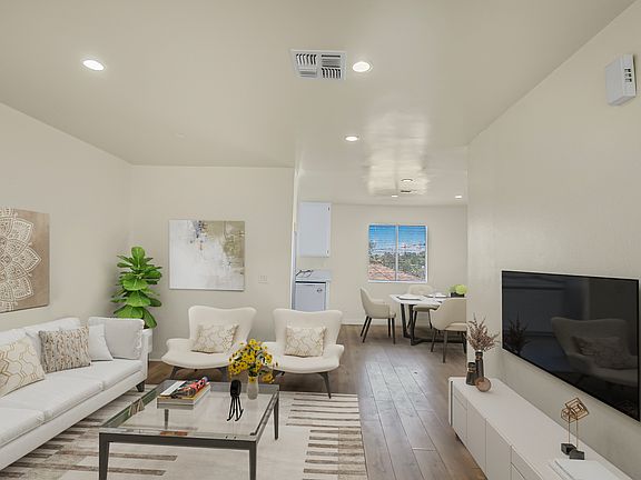 2nd image of 44720 Gadsden Ave #87c86d0c2