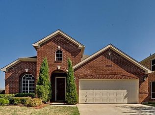 7905 Adobe Dr, Fort Worth, TX 76123