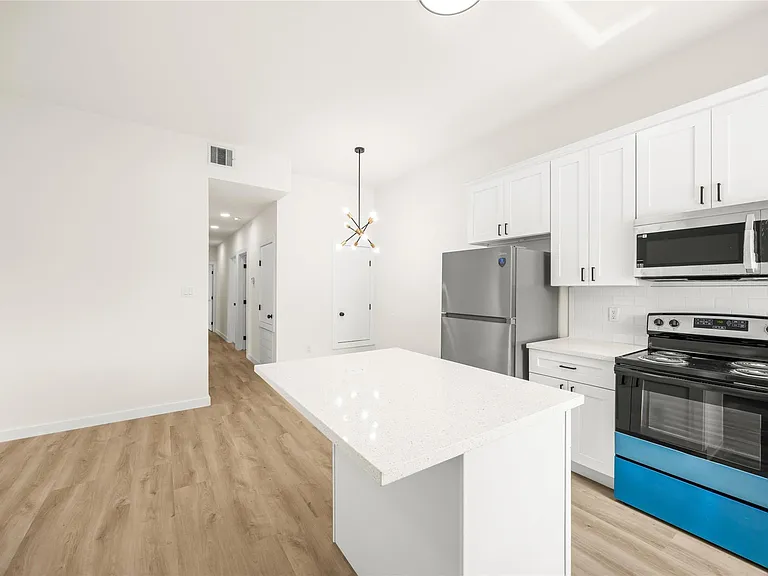 9709 Pelsey St #B — Photo 17