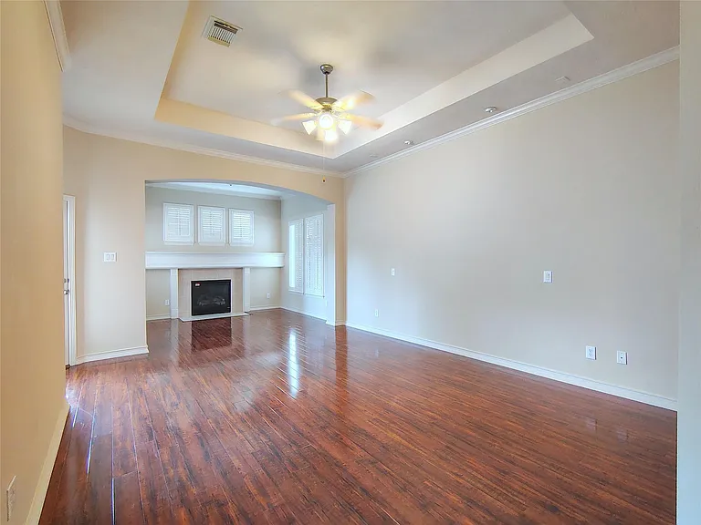 5606 Grandwood Ln — Photo 22