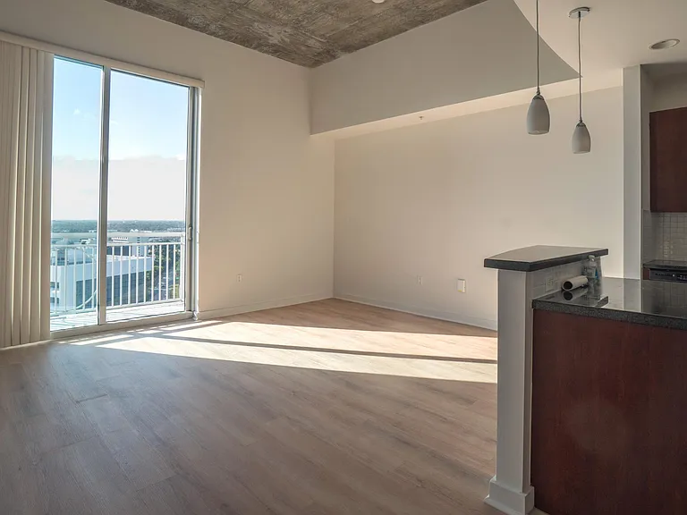 300 S Australian Ave #1617 — Photo 2